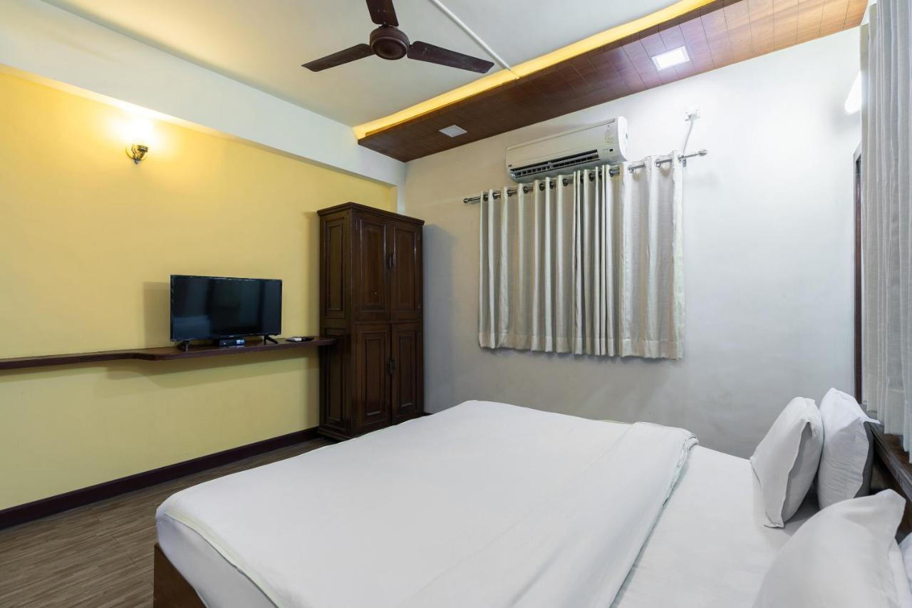 Capital O 47539Capital O Umbergaon Club Umargam Ngoại thất bức ảnh