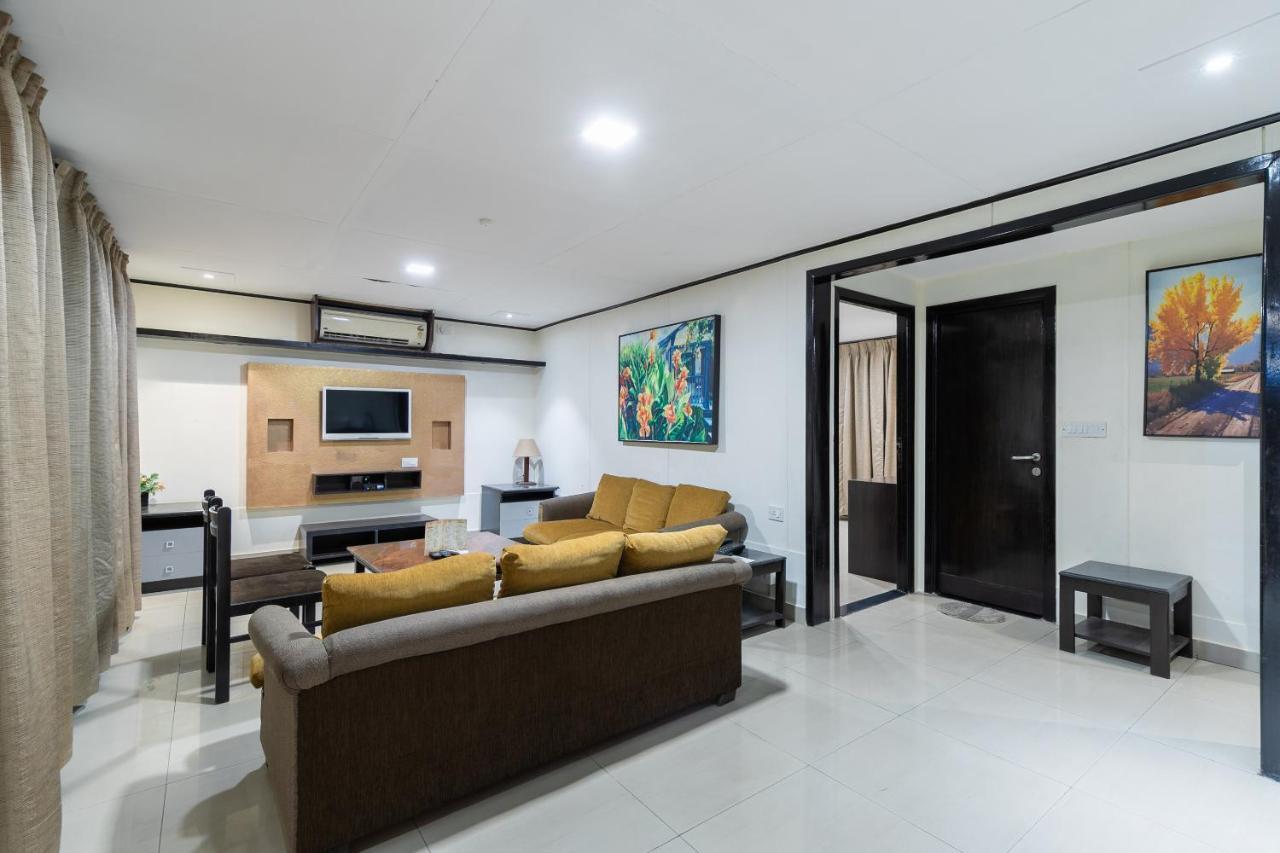 Capital O 47539Capital O Umbergaon Club Umargam Ngoại thất bức ảnh