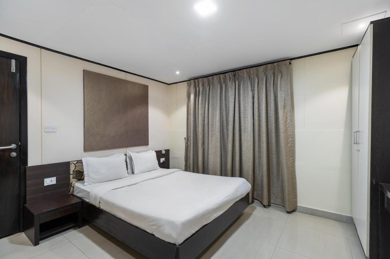 Capital O 47539Capital O Umbergaon Club Umargam Ngoại thất bức ảnh
